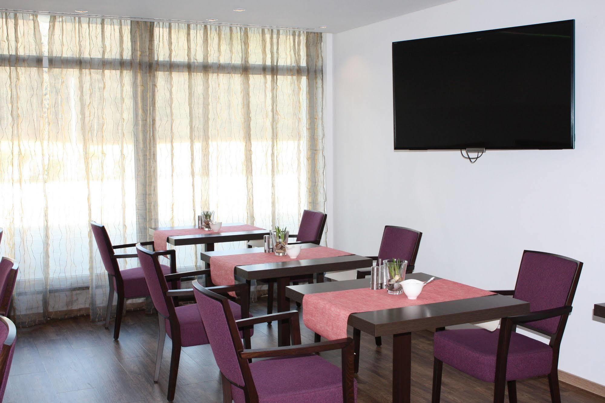 Business Class Hotel Ebersberg Exterior photo